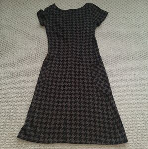 BCBGMaxazria, Brown and Black, size Small Women's dress, preowned